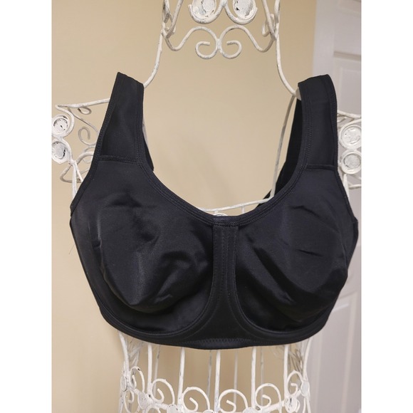 Wacoal Other - Wacoal Black Full Support Sports Bra UnderWire Adjustable Straps Comfort Sz 36DD